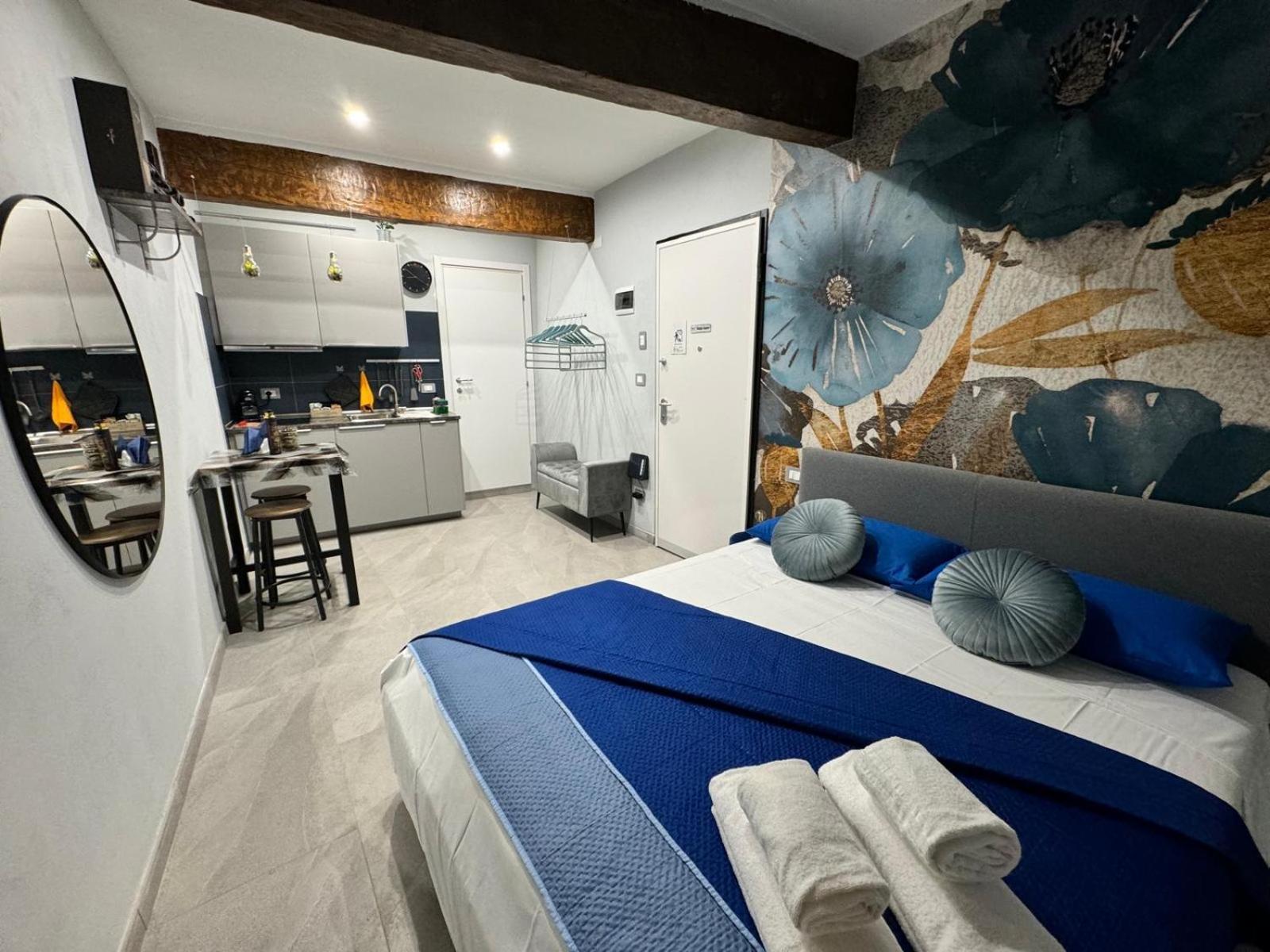 La Casa Di Jennifer Nel Centro Lägenhet Parma Exteriör bild